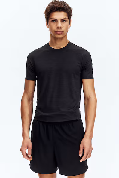 Спортивная рубашка MUSCLE FIT из ткани DRYMOVE™